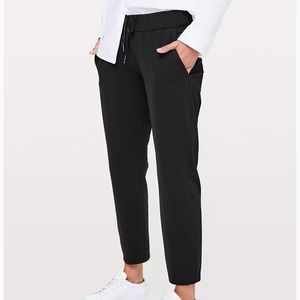 Lululemon On The Fly pant 8